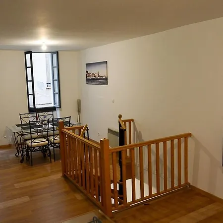 T2 Duplex Centre Ville 45m2 Tout Confort Wifi Perpignan
